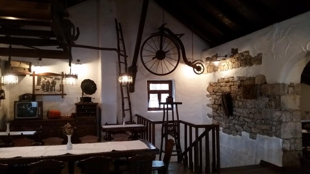 Farm Stay Cardaklije Kulen Vakuf Ngoại thất bức ảnh