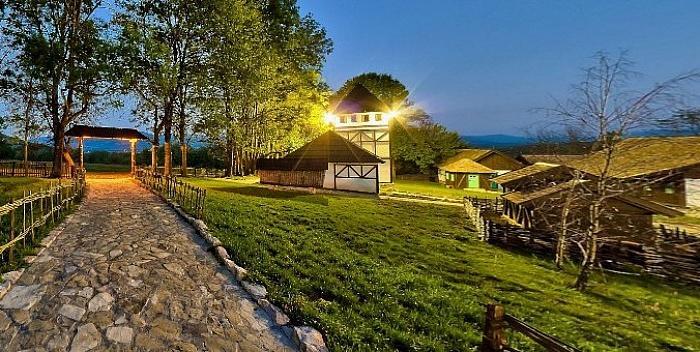 Farm Stay Cardaklije Kulen Vakuf Ngoại thất bức ảnh